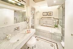 Trevi Palace Luxury Inn | Rome | Photos 12