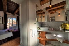 Trevi Palace Luxury Inn | Rome | Superior Suite